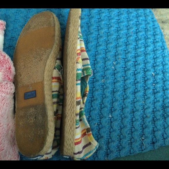 Keds - Picture 3 of 6